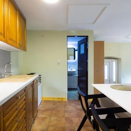 Nonna's Eftihia On The Hill * Argostoli (Kefalonia)