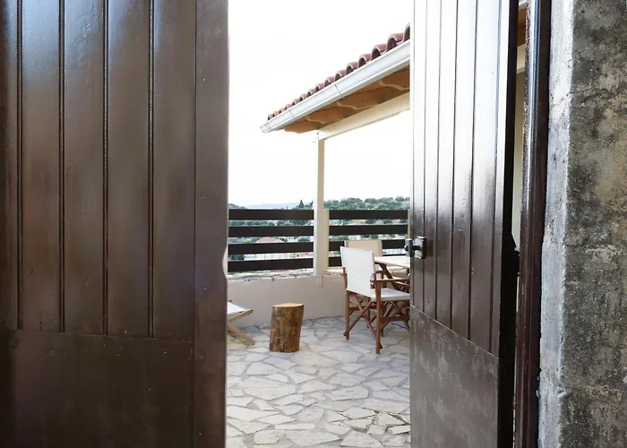 Nonna's Eftihia On The Hill Argostoli (Kefalonia)