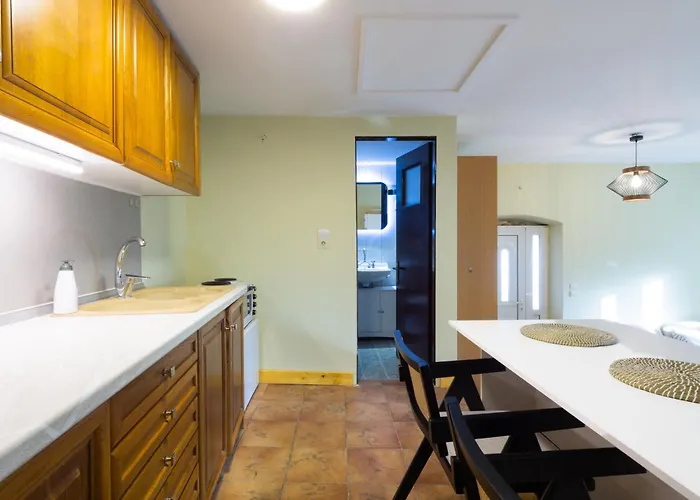 Nonna's Eftihia On The Hill * Argostoli (Kefalonia)