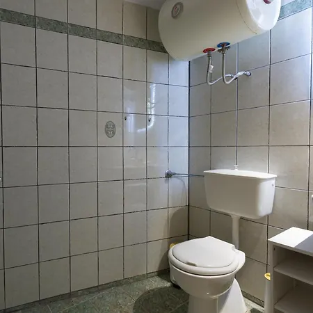 Nonna's Eftihia On The Hill Apartmán *